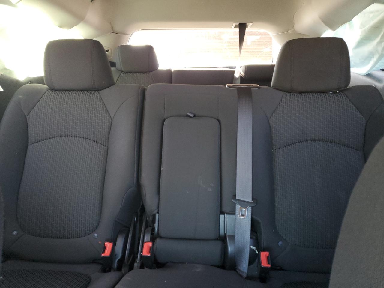 2010 Chevrolet Traverse - Image 10