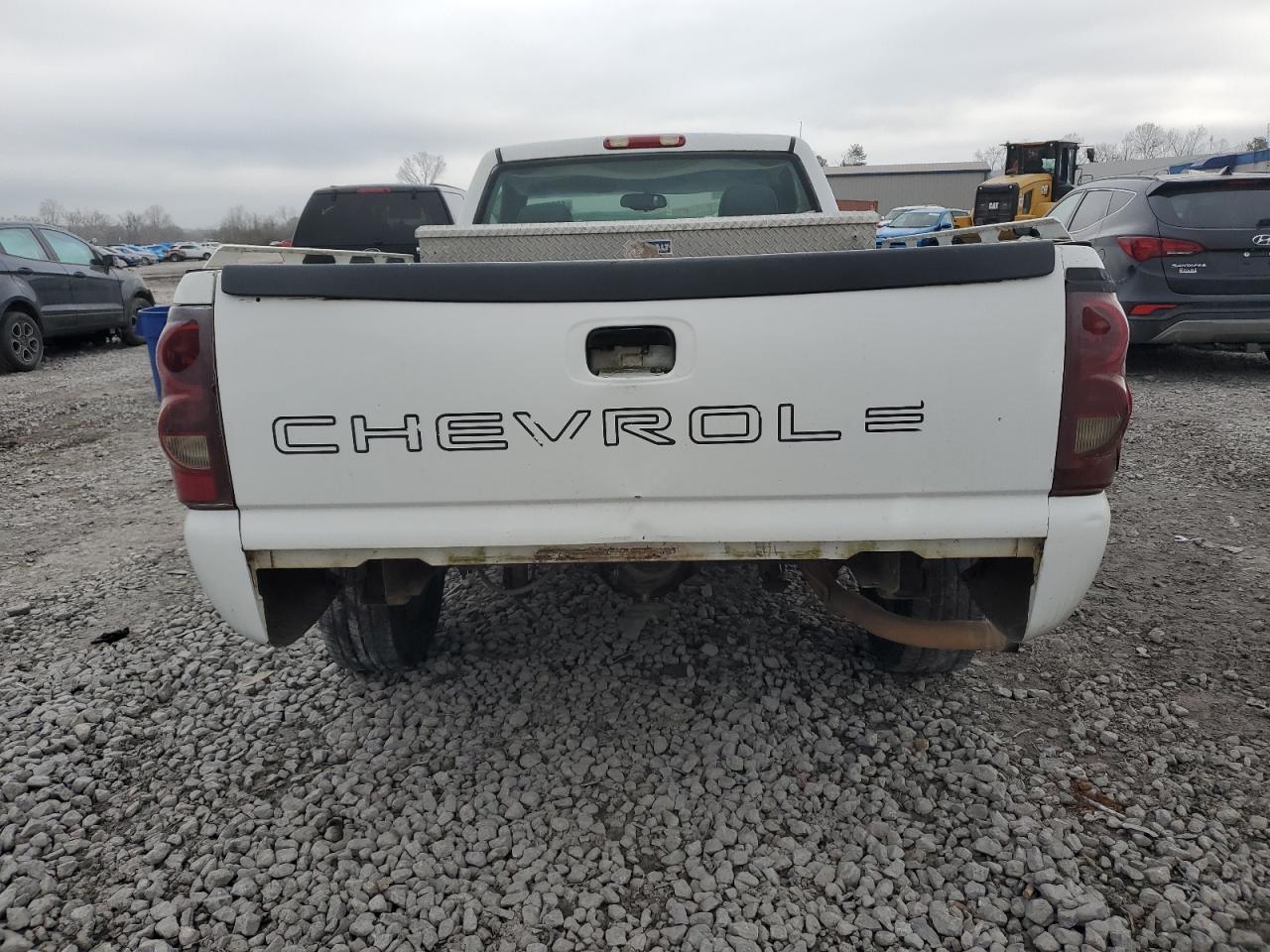 2003 Chevrolet Silverado - Image 6
