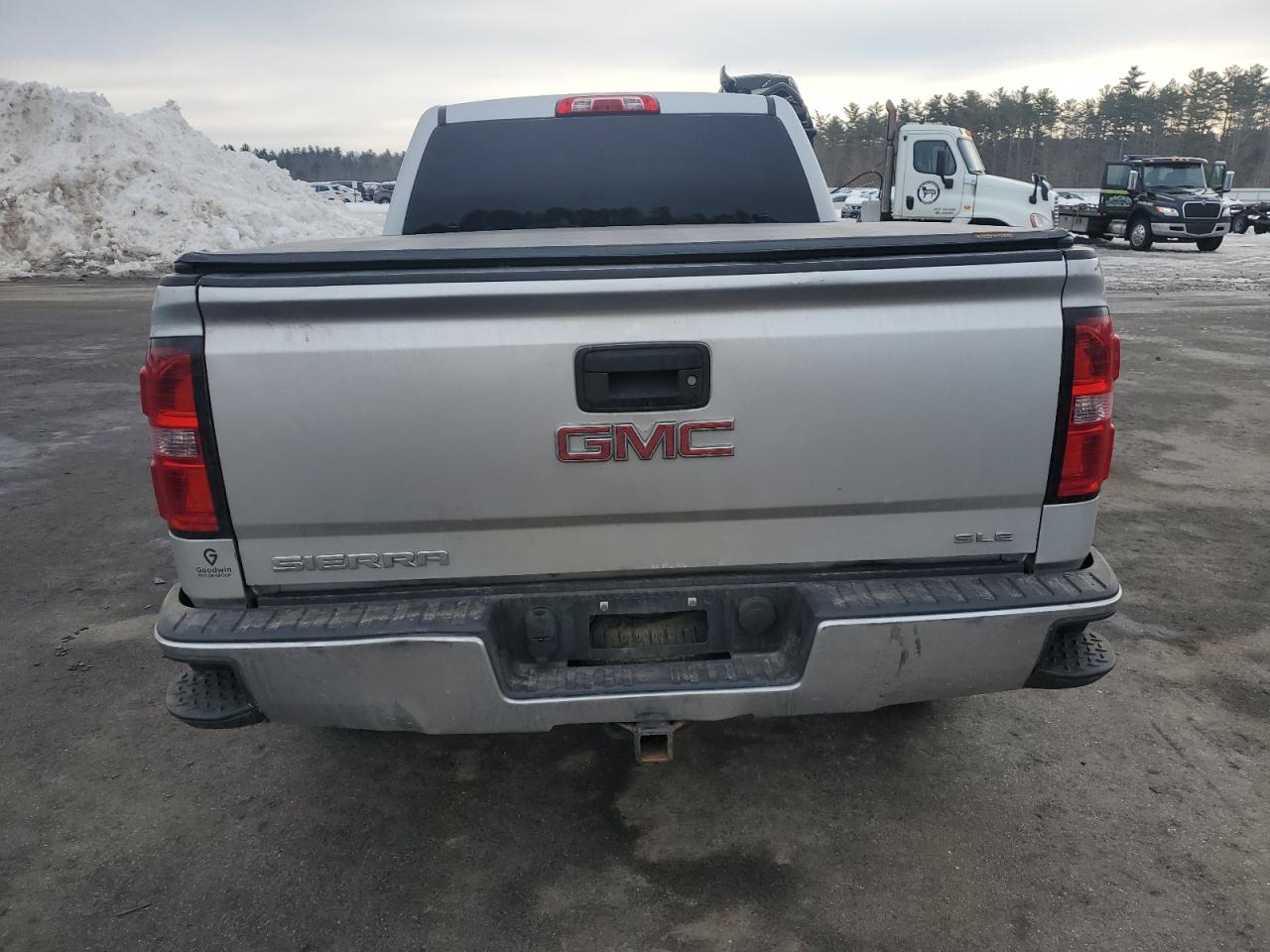 2016 GMC Sierra - Image 6