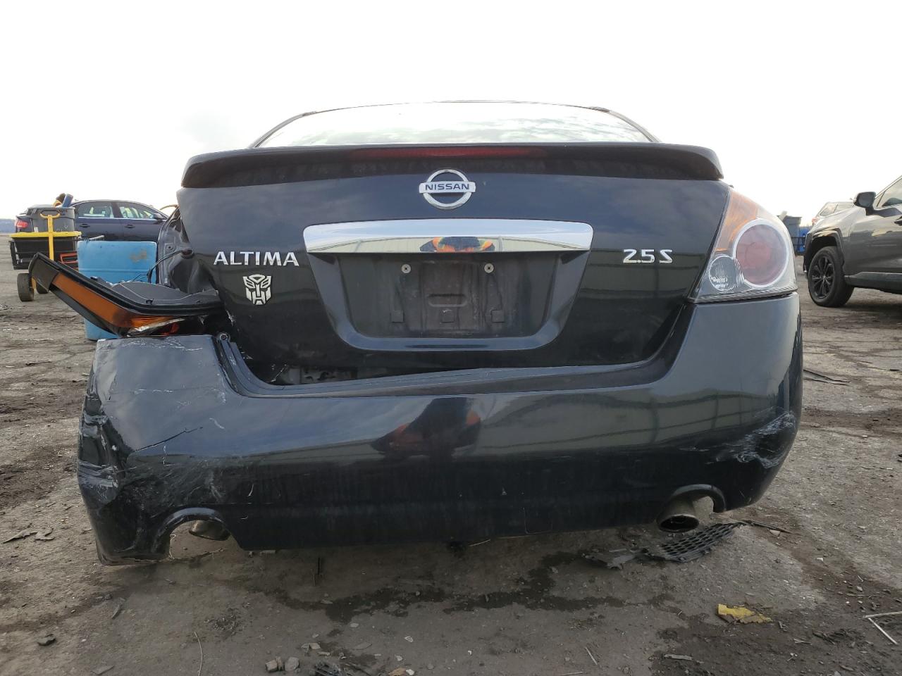 2011 Nissan Altima - Image 6