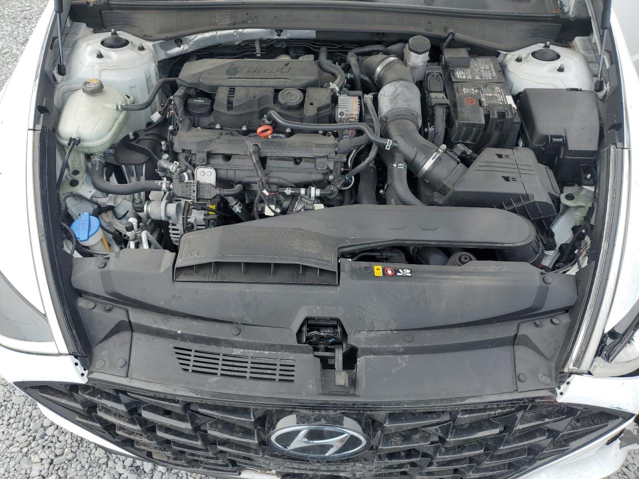 2020 Hyundai Sonata - Image 11
