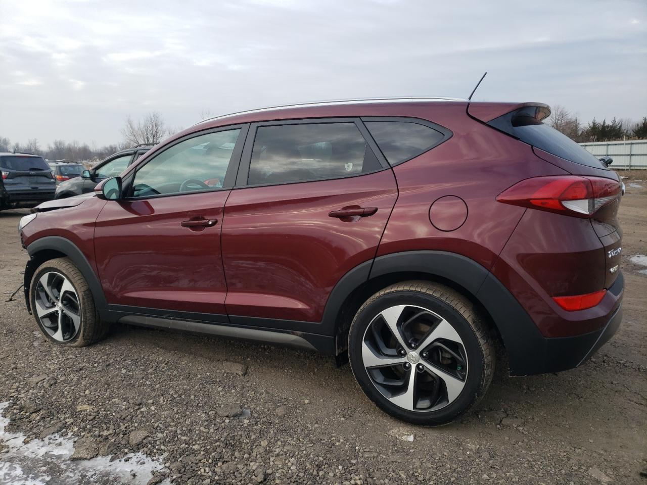 2016 Hyundai Tucson - Image 2