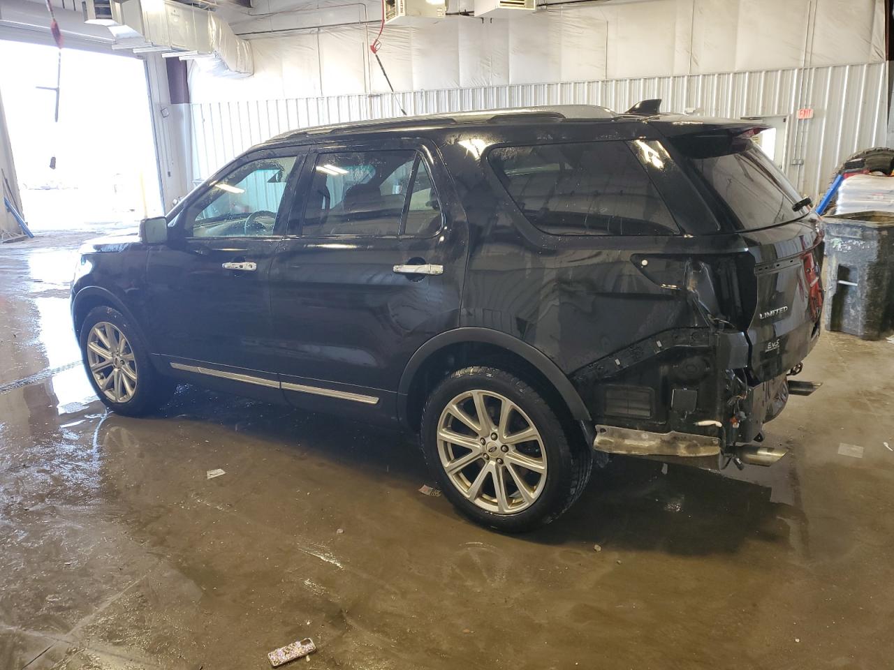 2016 Ford Explorer - Image 2
