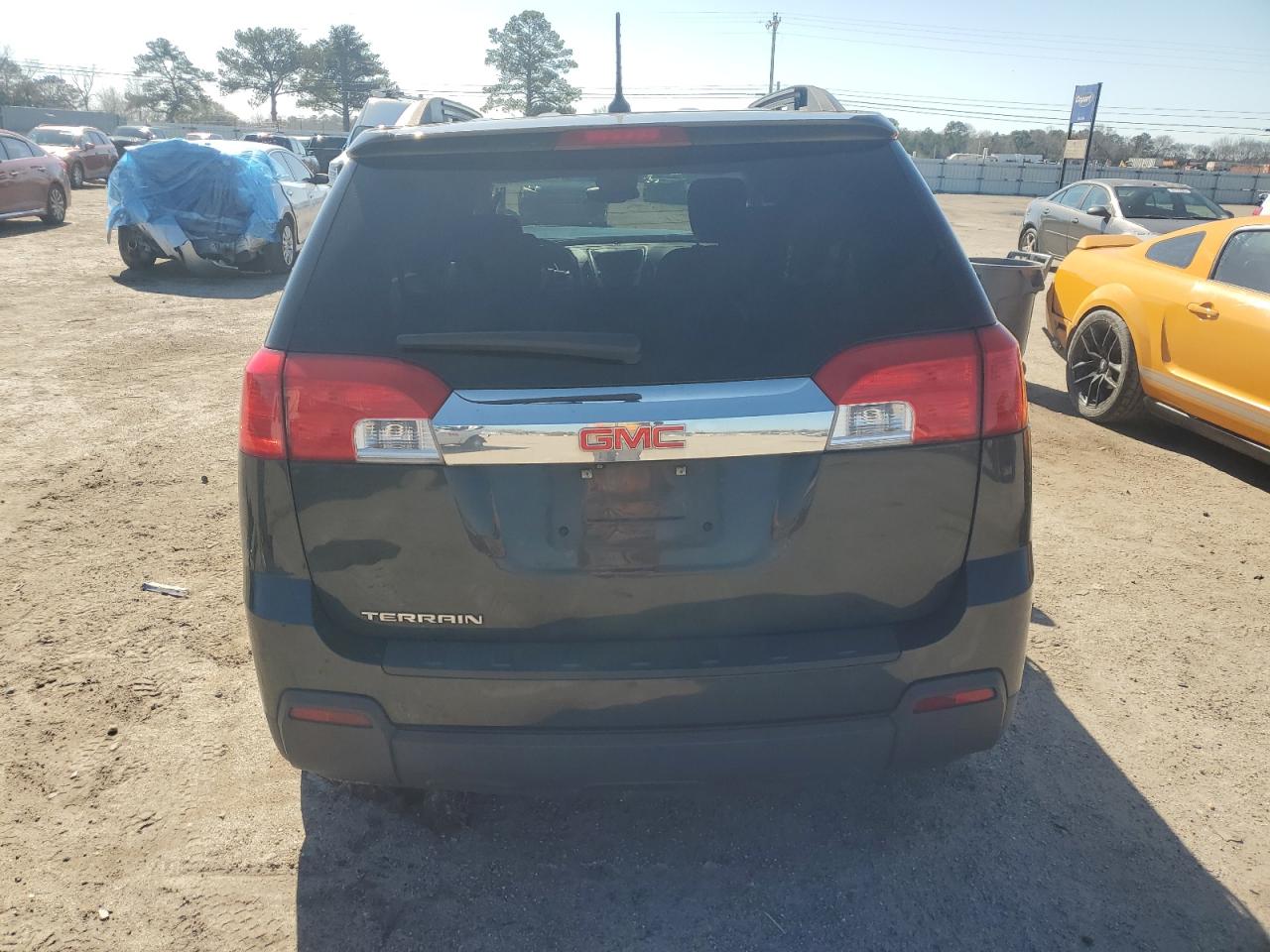 2014 GMC Terrain - Image 6