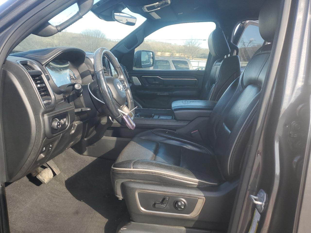 2019 RAM 1500 - Image 7