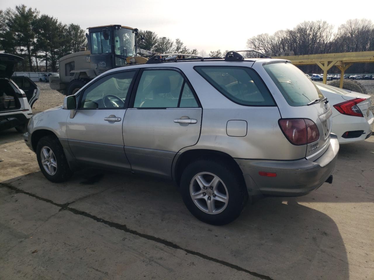 1999 Lexus RX - Image 2