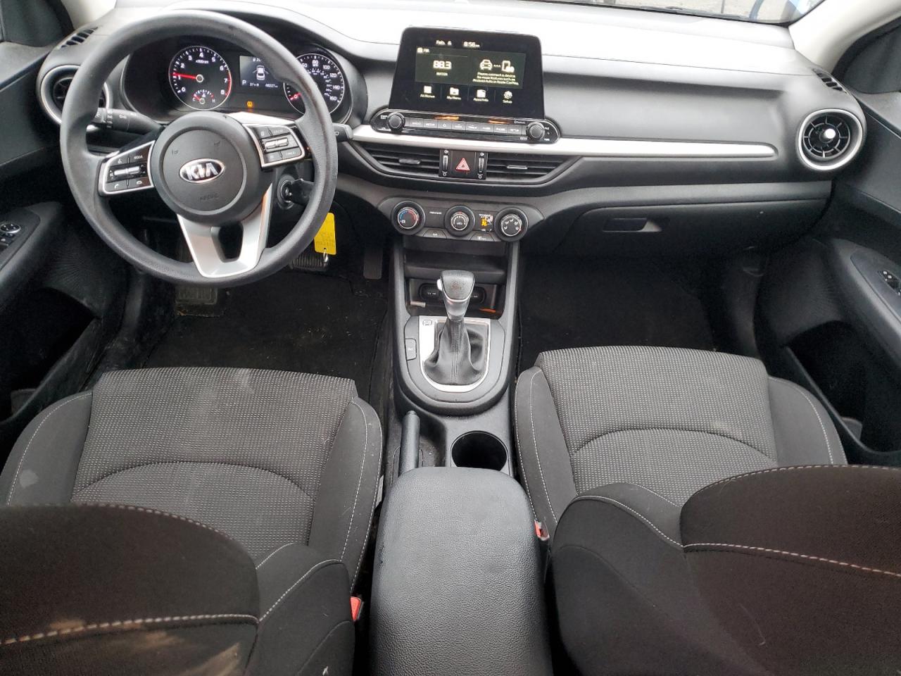 2020 Kia Forte - Image 8