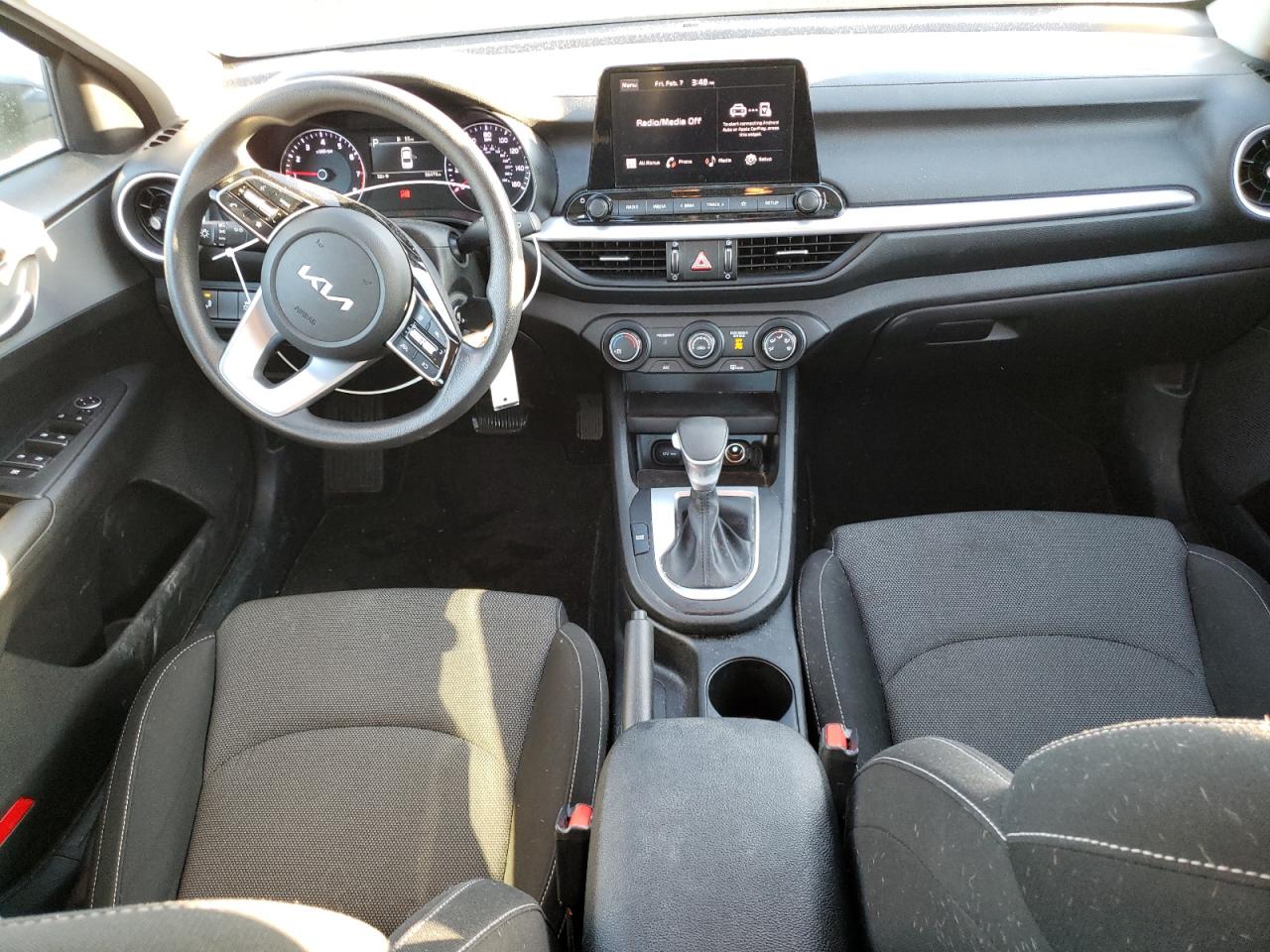 2023 Kia Forte - Image 8