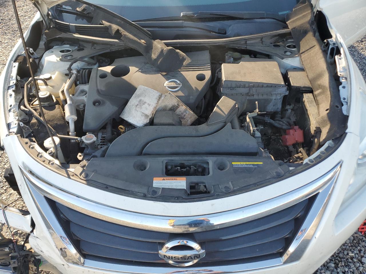 2015 Nissan Altima - Image 11