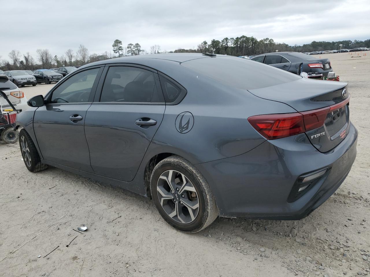 2020 Kia Forte - Image 2