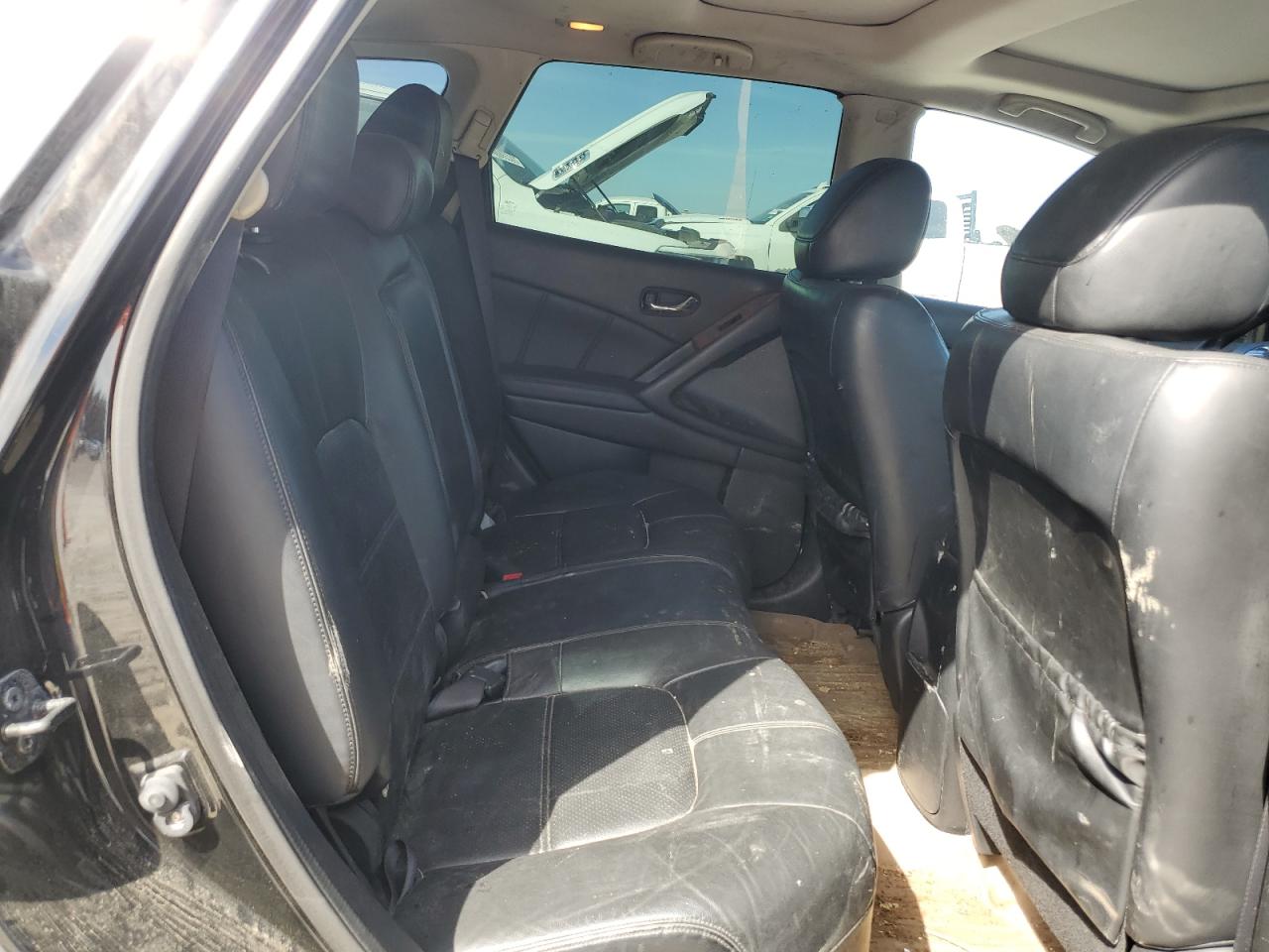 2011 Nissan Murano - Image 11