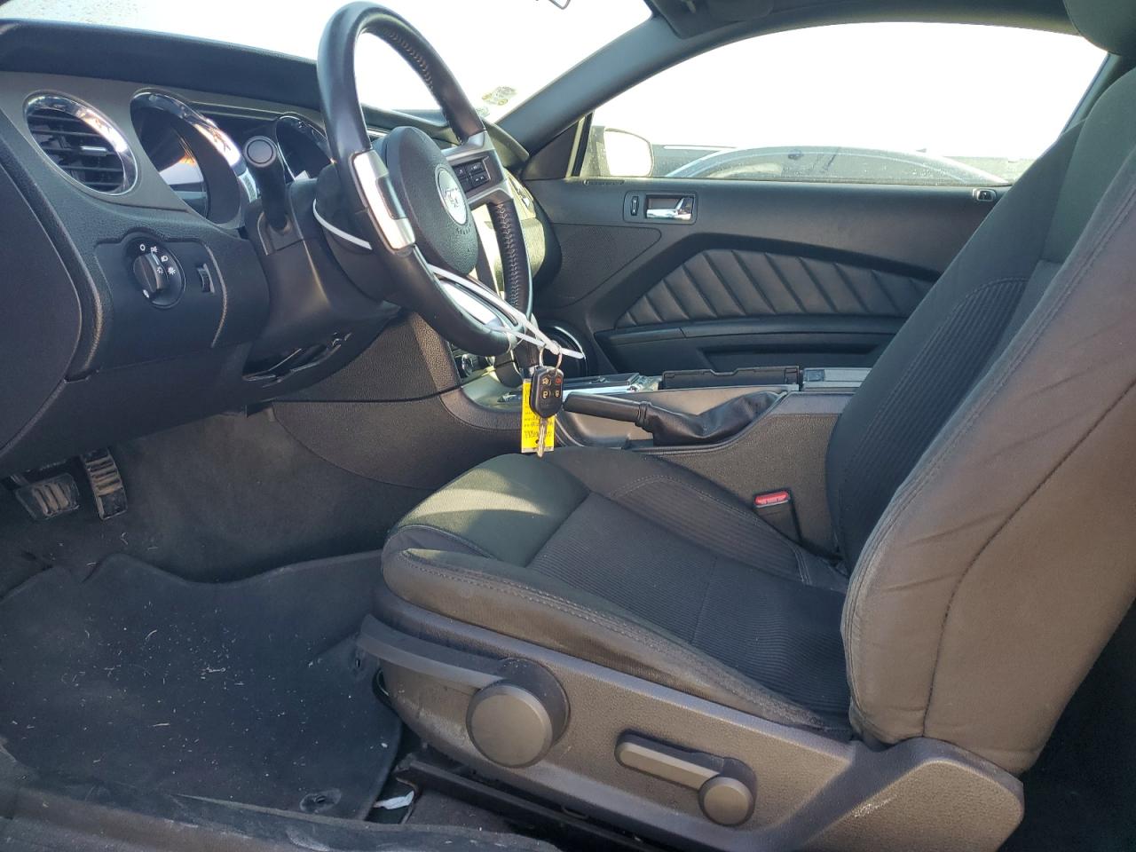 2014 Ford Mustang - Image 7