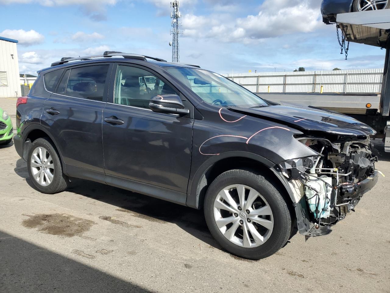2015 Toyota RAV 4 - Image 4