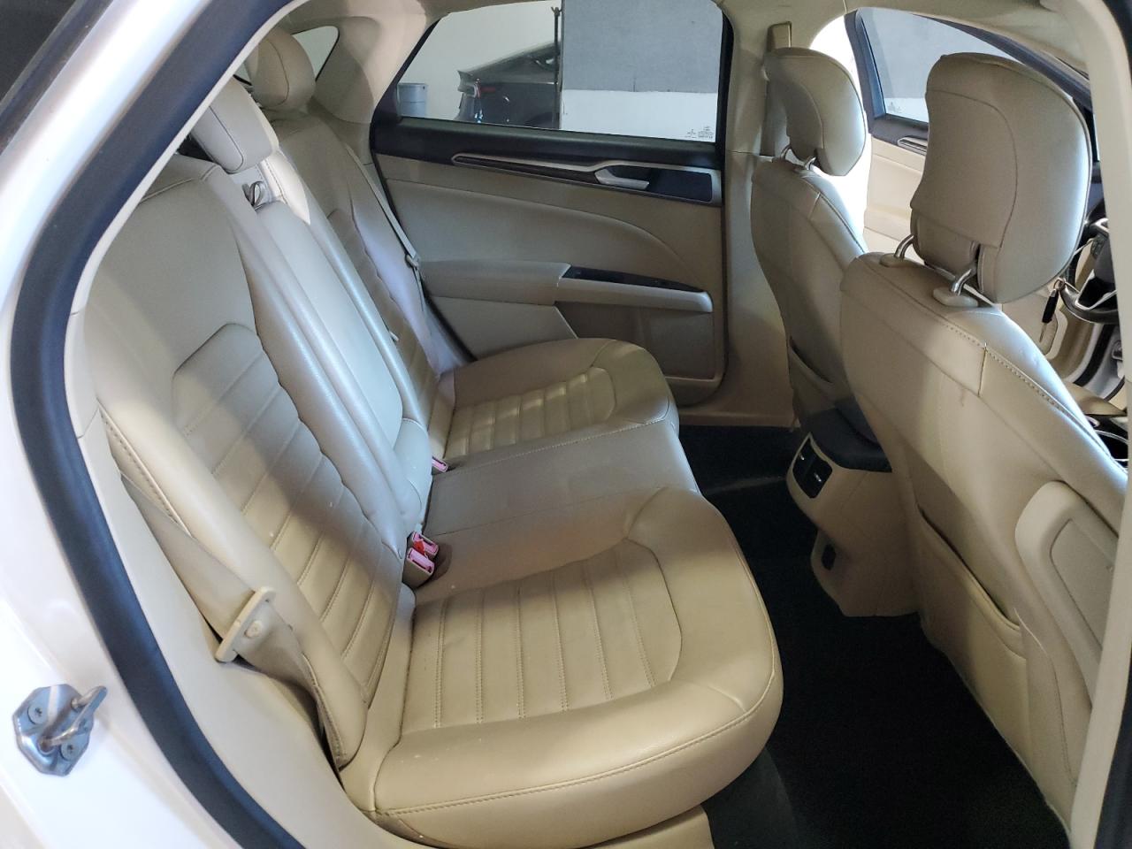 2014 Ford Fusion - Image 10
