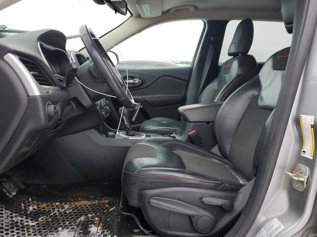 2016 Jeep Cherokee - Image 7
