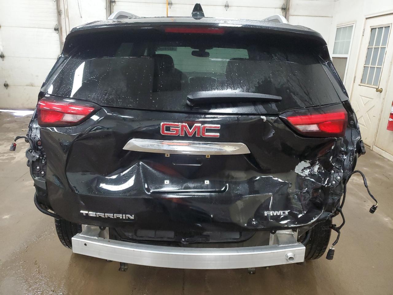 2019 GMC Terrain - Image 6