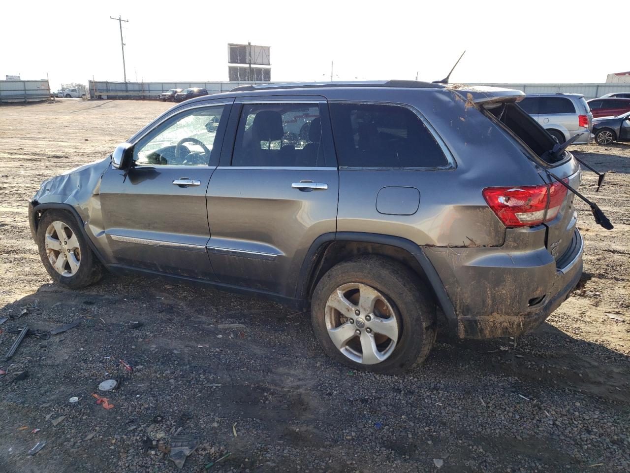 2013 Jeep Grand Cherokee - Image 2