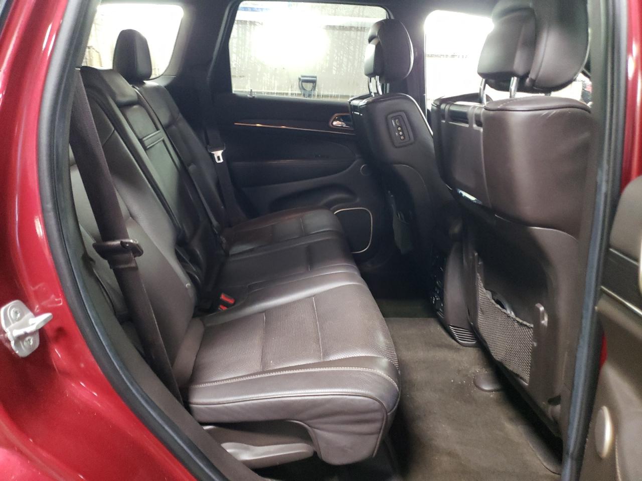 2014 Jeep Grand Cherokee - Image 10