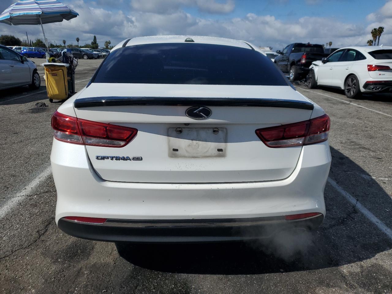 2016 Kia Optima - Image 6