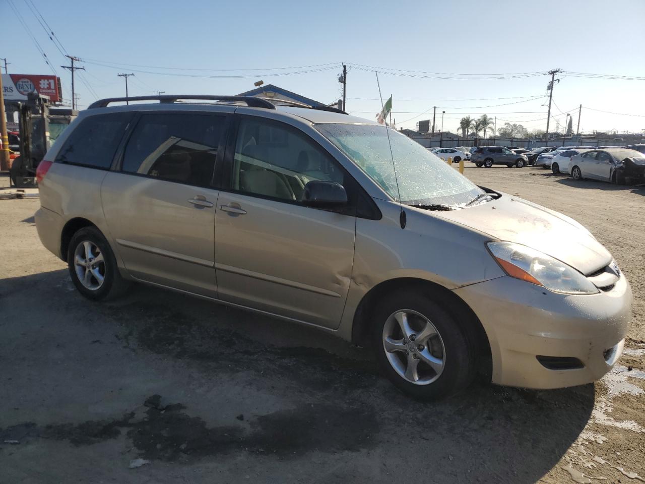2008 Toyota Sienna - Image 4