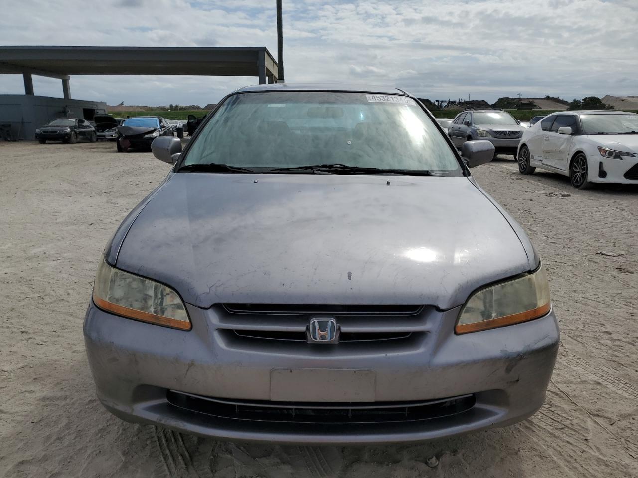 2000 Honda Accord - Image 5