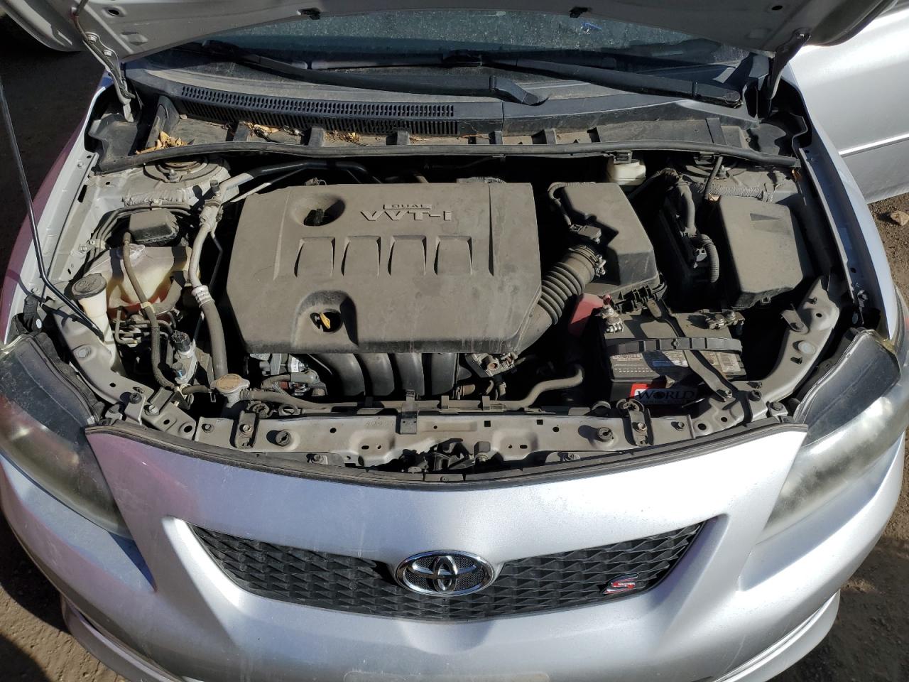 2010 Toyota Corolla - Image 11