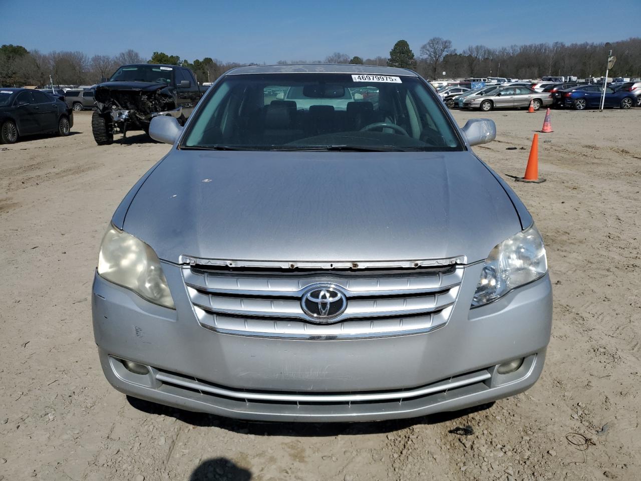 2006 Toyota Avalon - Image 5