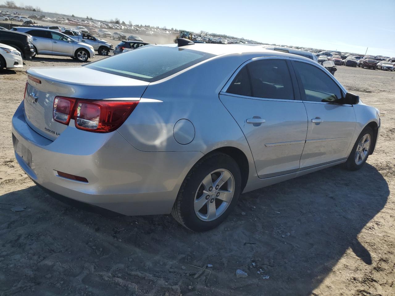 2015 Chevrolet Malibu - Image 3