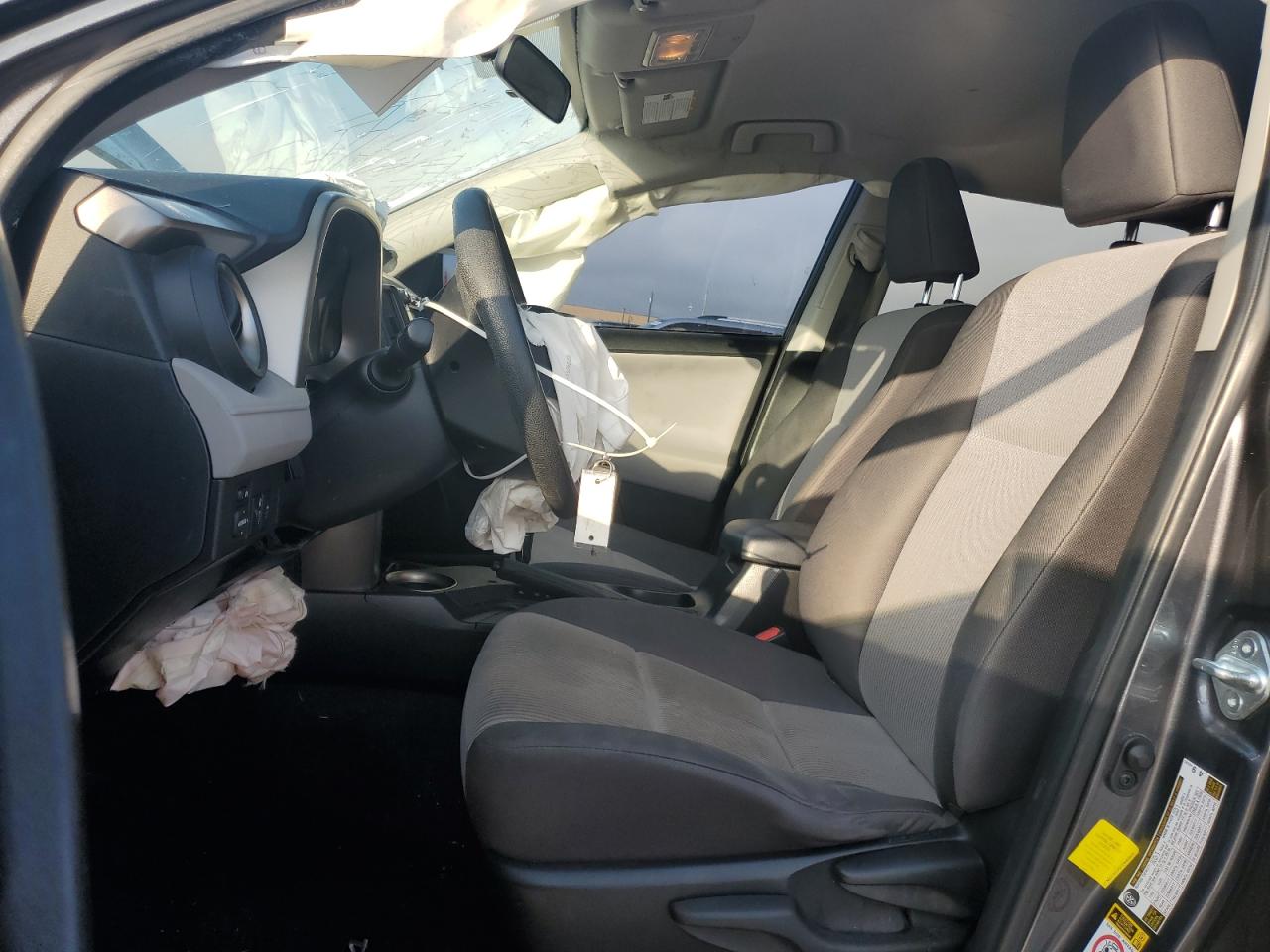 2015 Toyota RAV 4 - Image 7