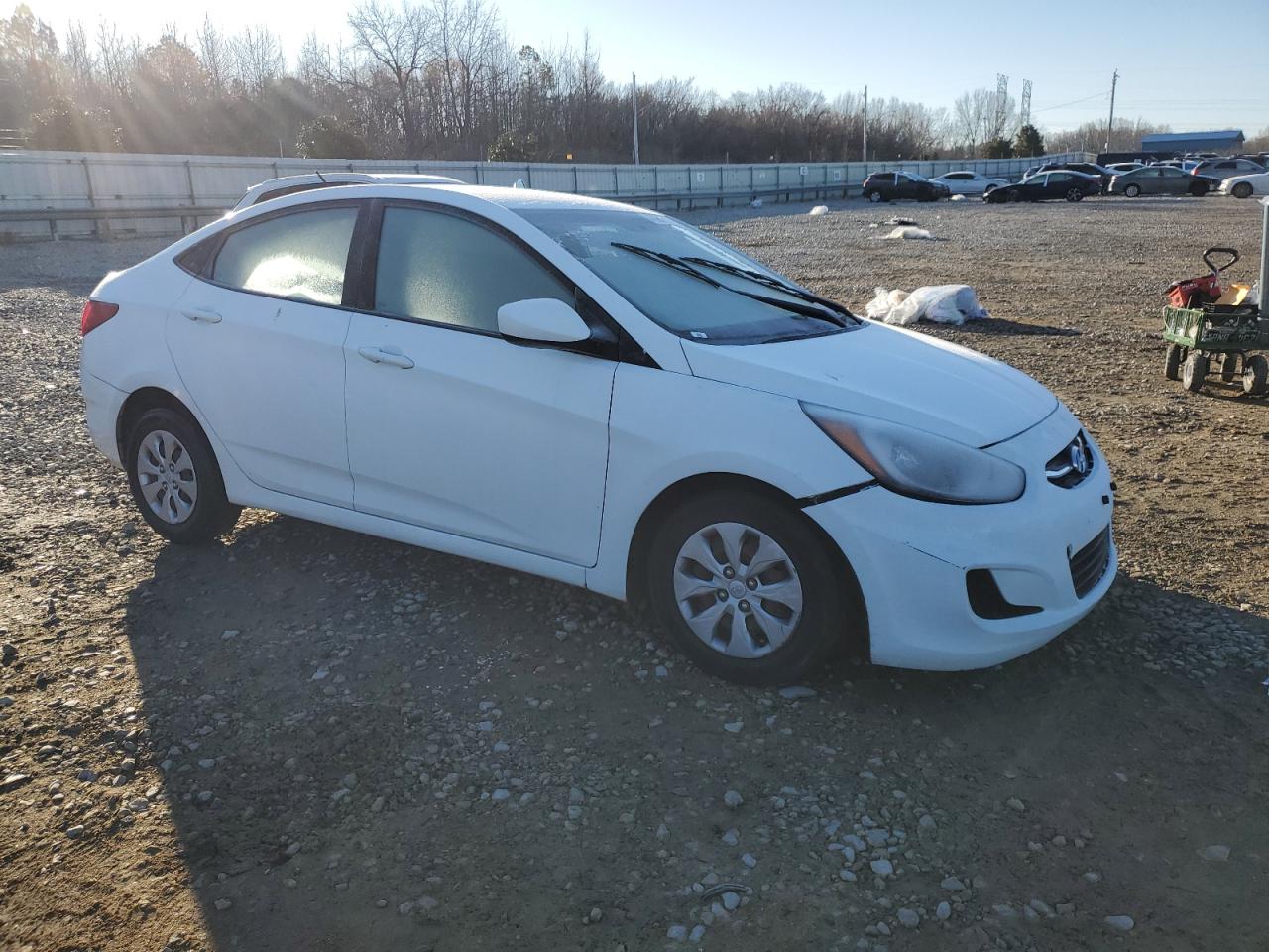 2015 Hyundai Accent - Image 4