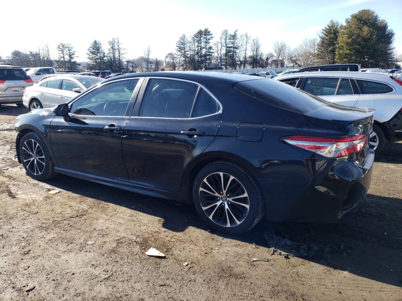 2018 Toyota Camry - Image 2