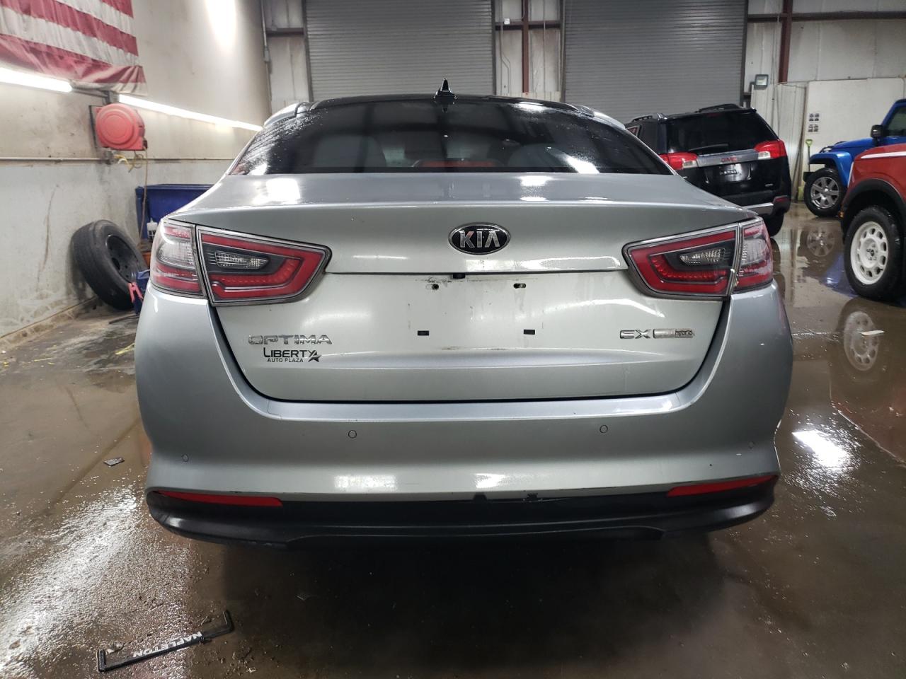 2014 Kia Optima - Image 6