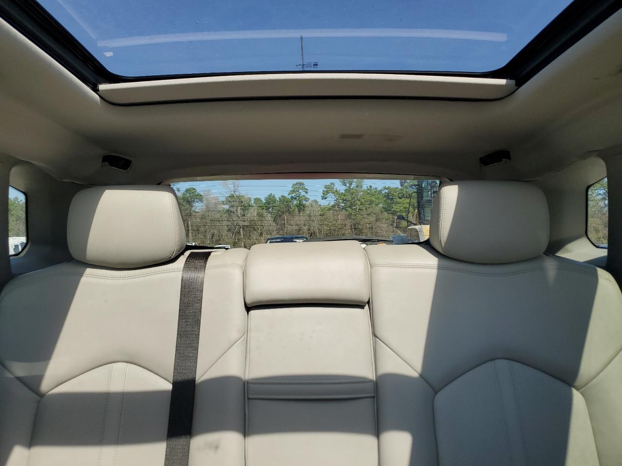 2014 Cadillac SRX - Image 10