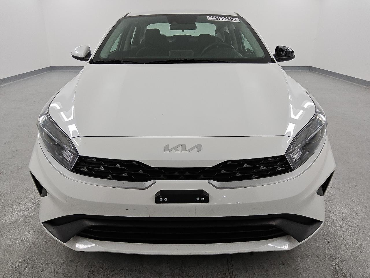 2024 Kia Forte - Image 5