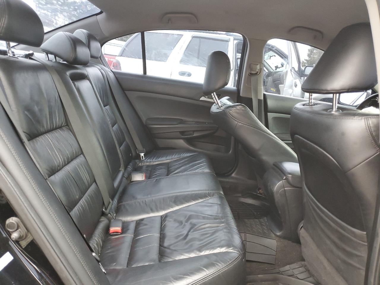 2012 Honda Accord - Image 10