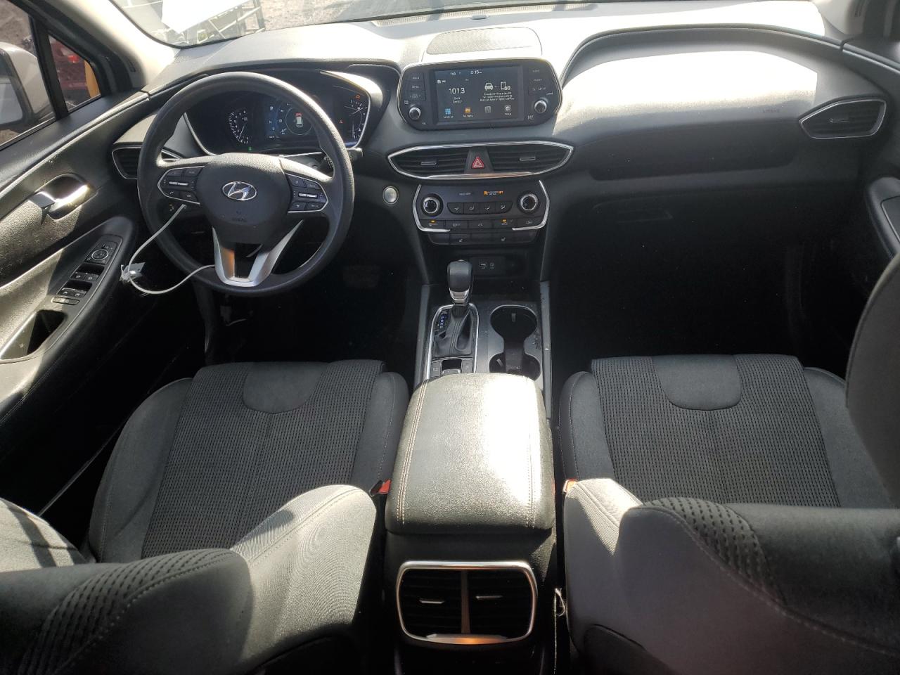 2019 Hyundai Santa Fe - Image 8