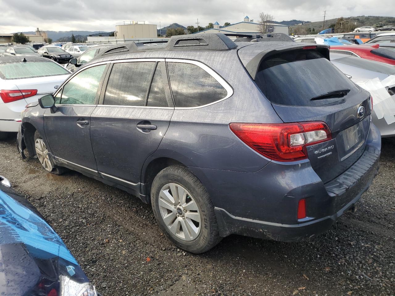 2015 Subaru Outback - Image 2