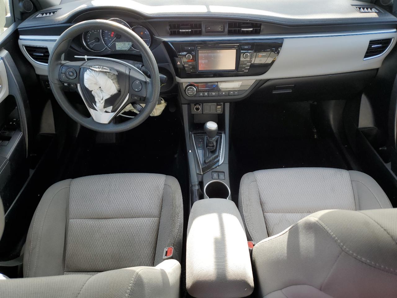 2015 Toyota Corolla - Image 8