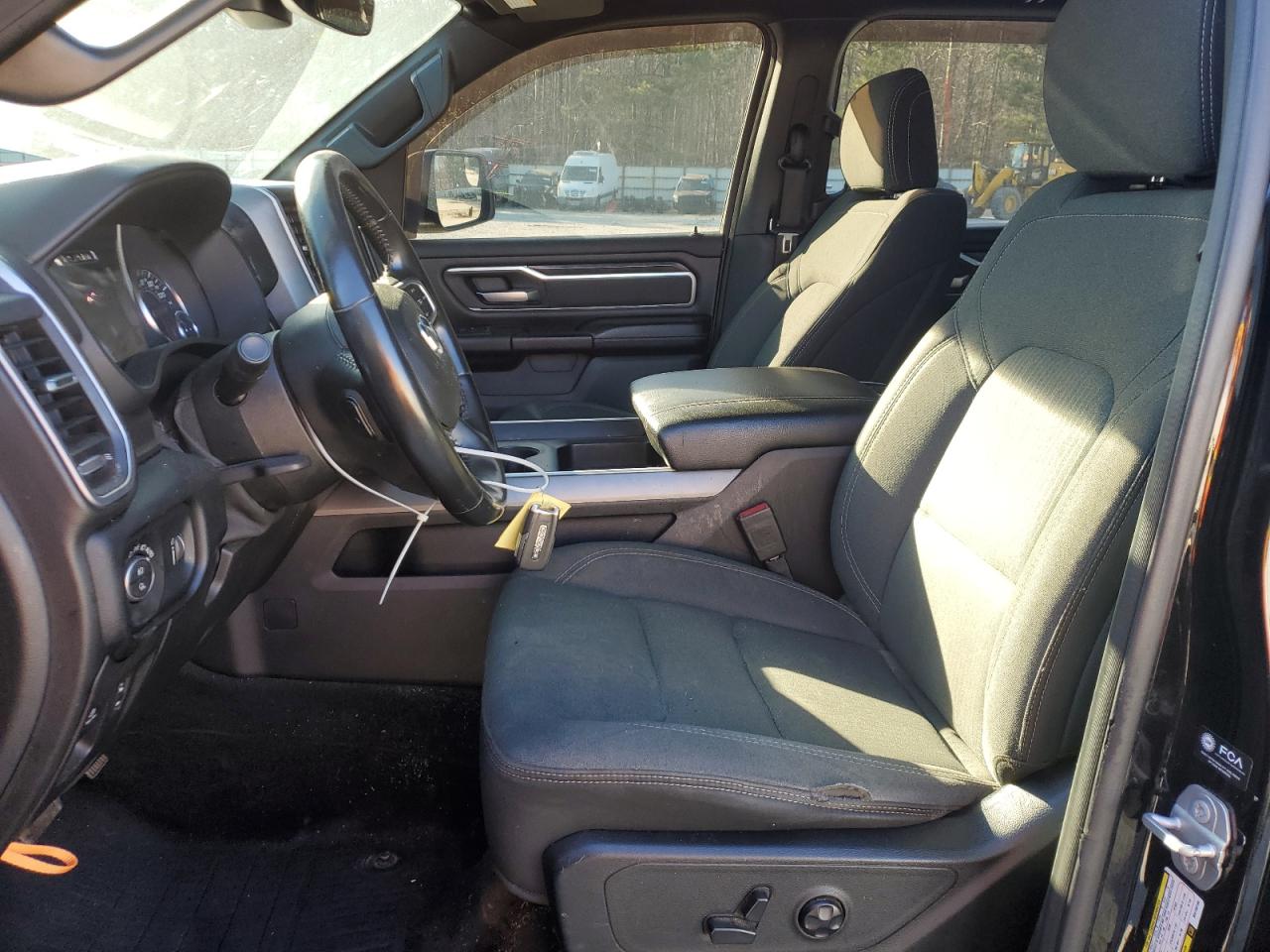 2021 RAM 1500 - Image 7