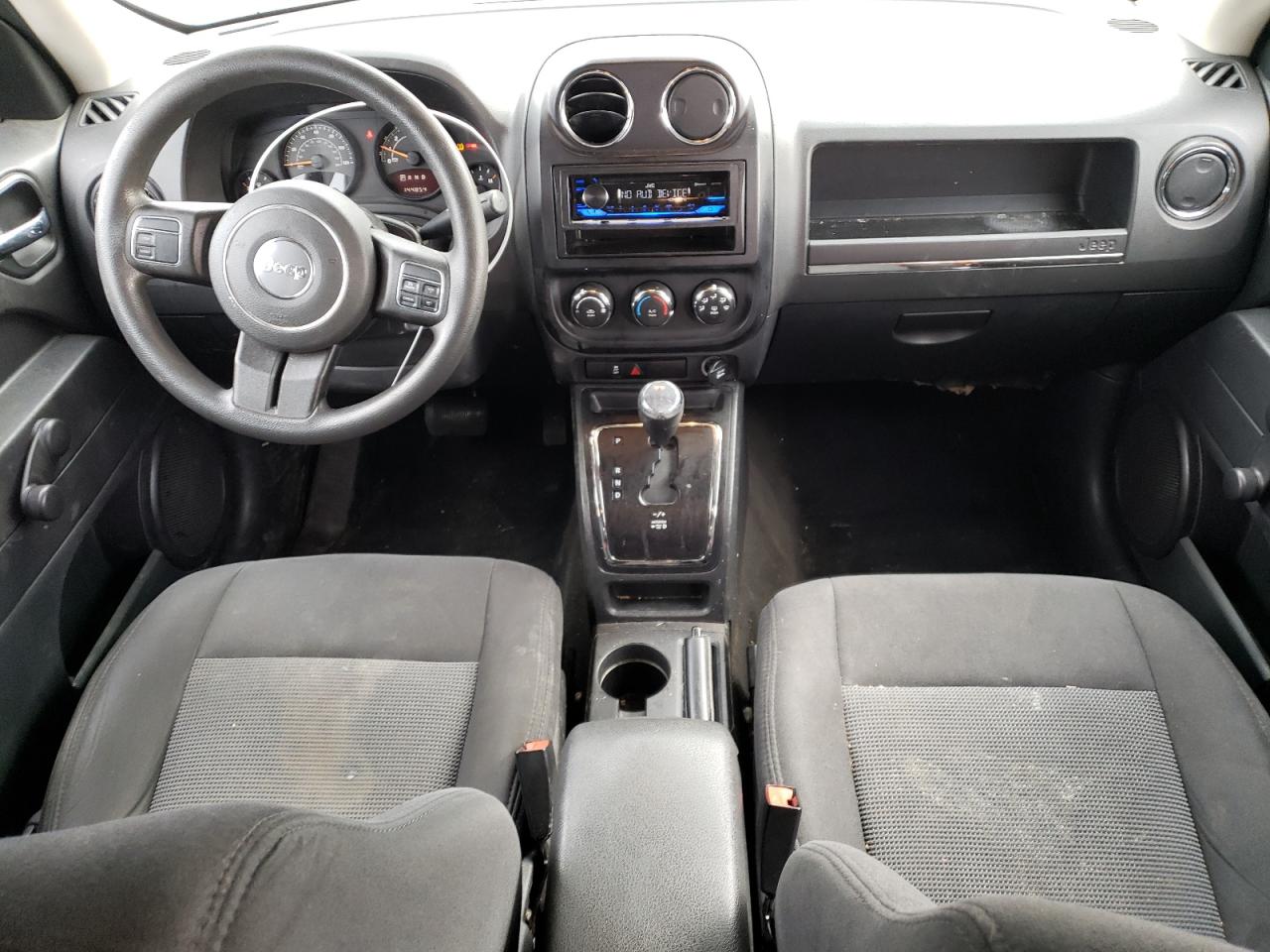2016 Jeep Liberty (Patriot) - Image 8