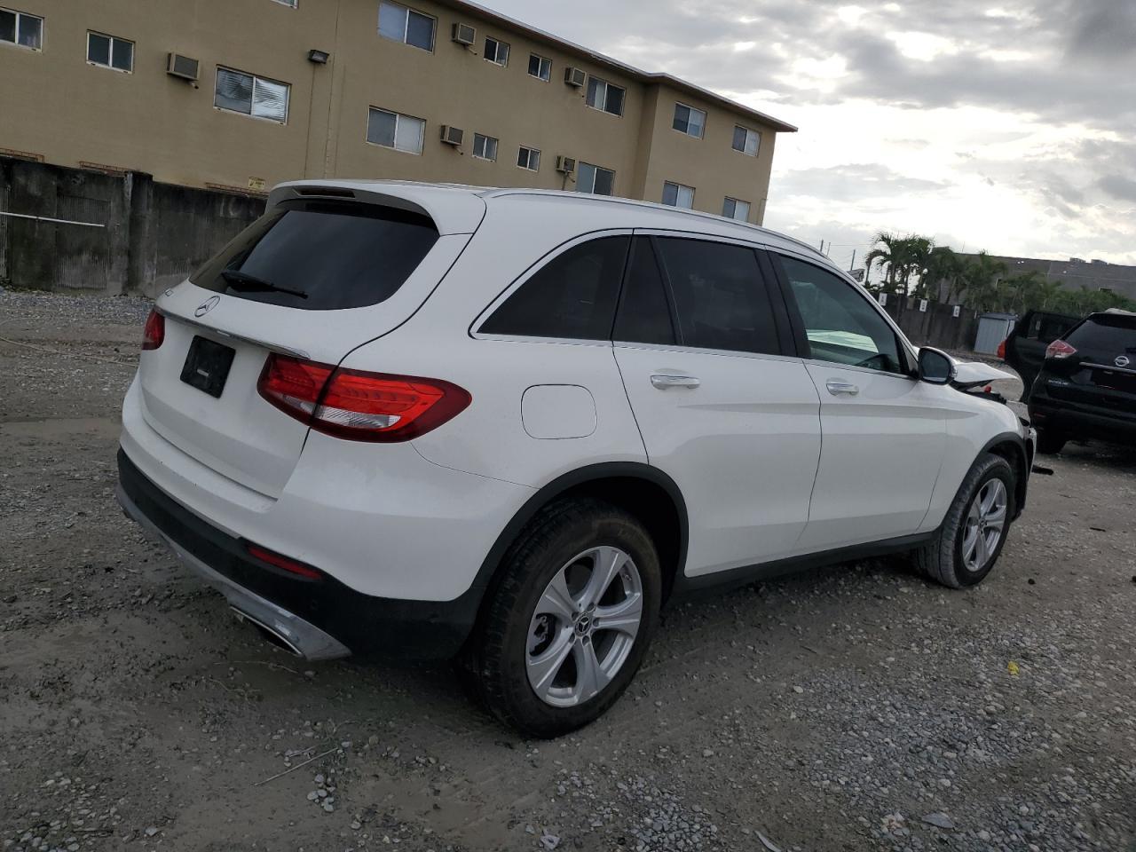 2018 Mercedes-Benz GLC - Image 3
