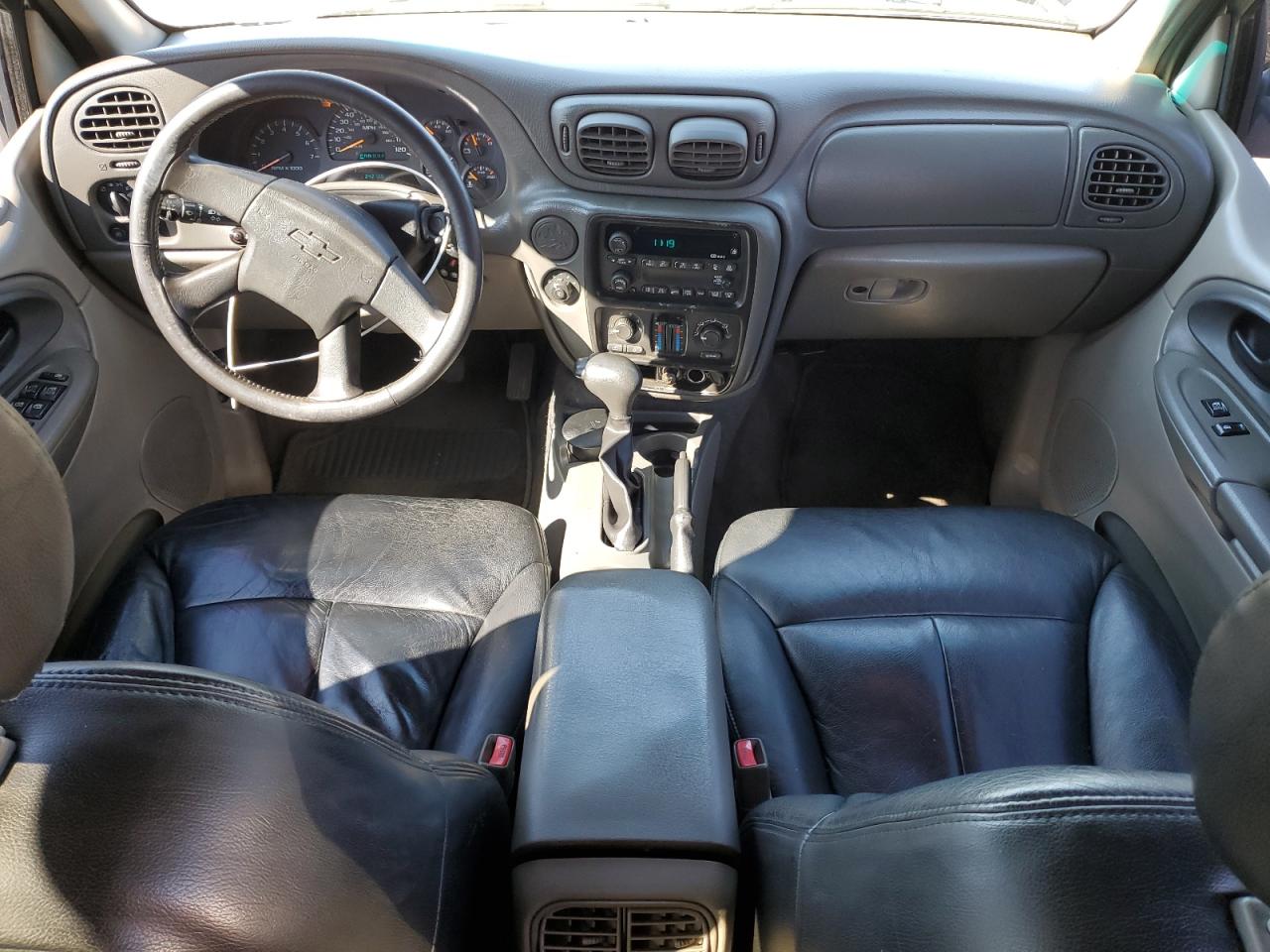 2003 Chevrolet TrailBlazer - Image 8