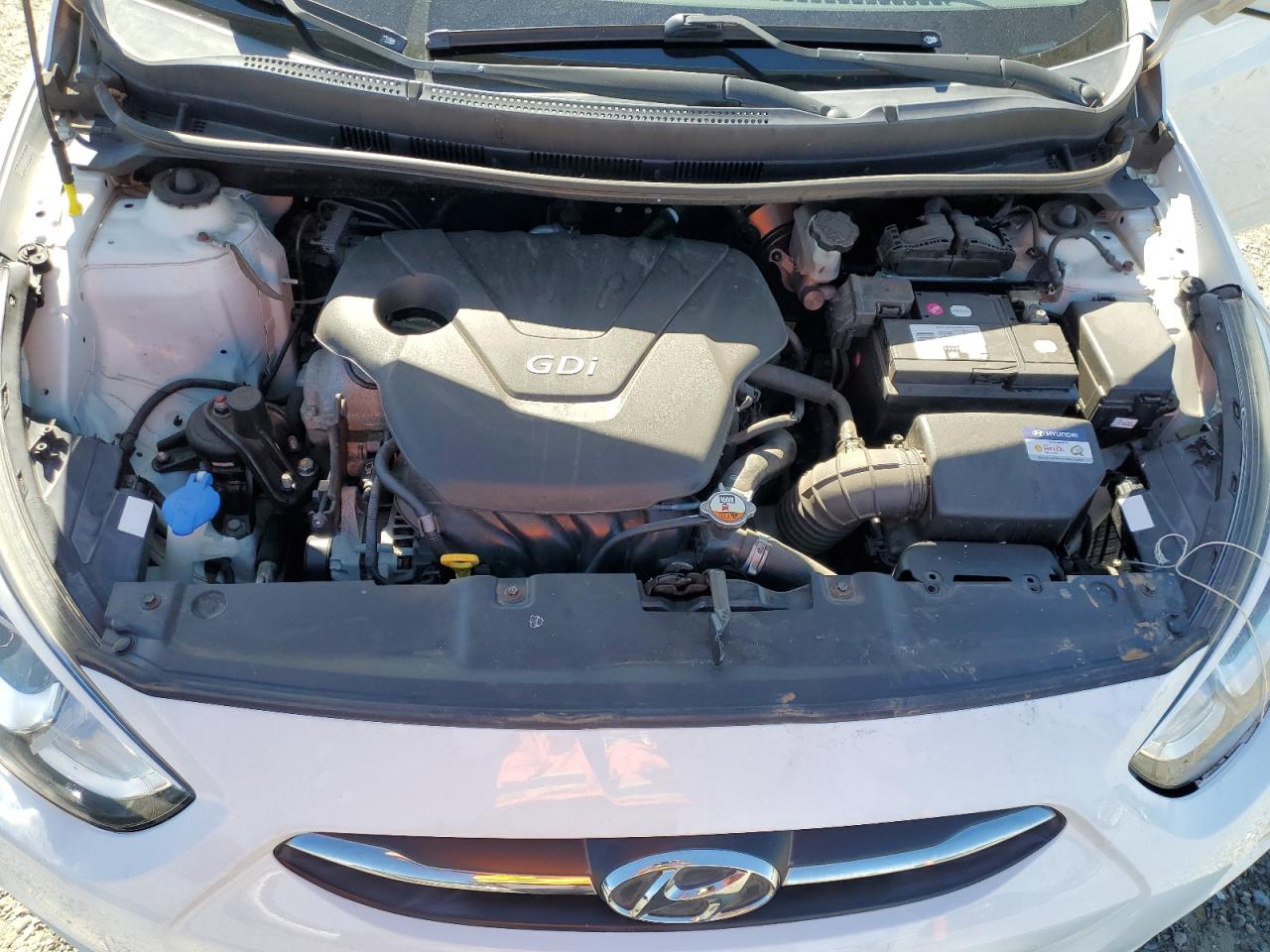 2016 Hyundai Accent - Image 11