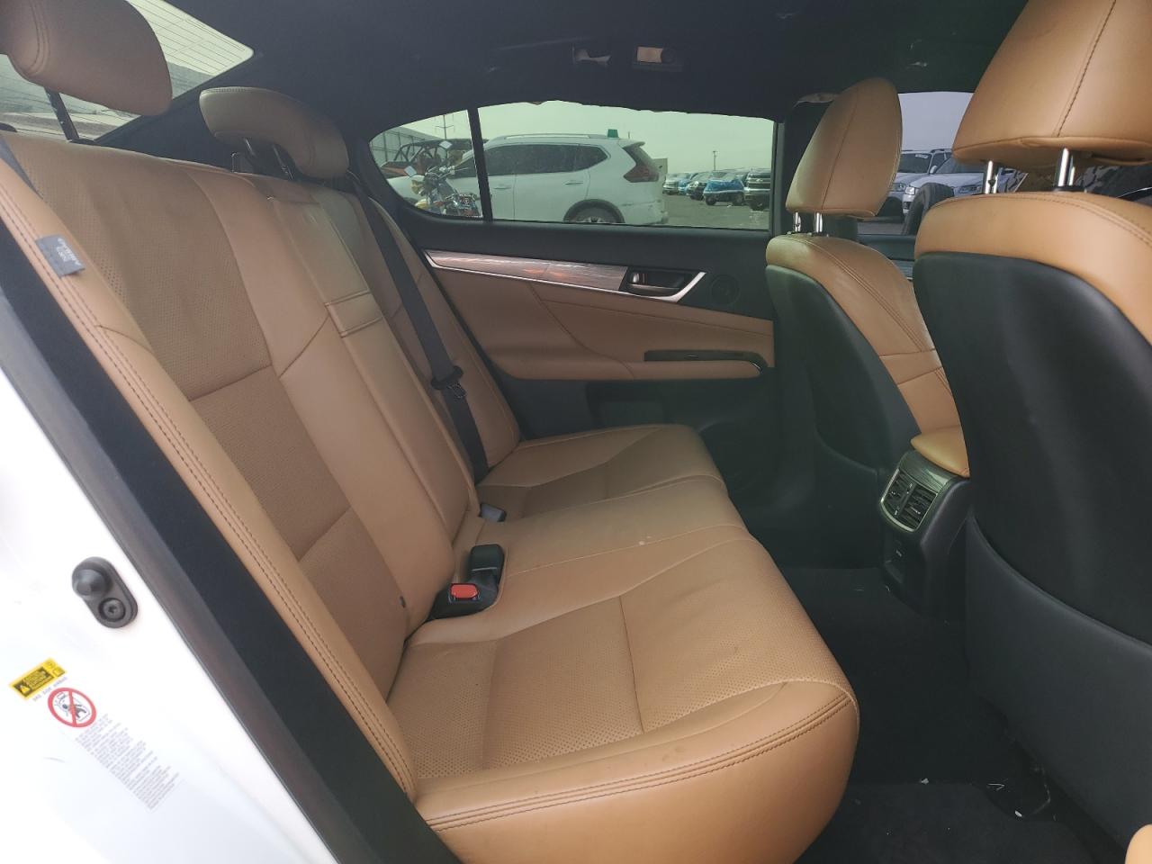 2014 Lexus GS - Image 10