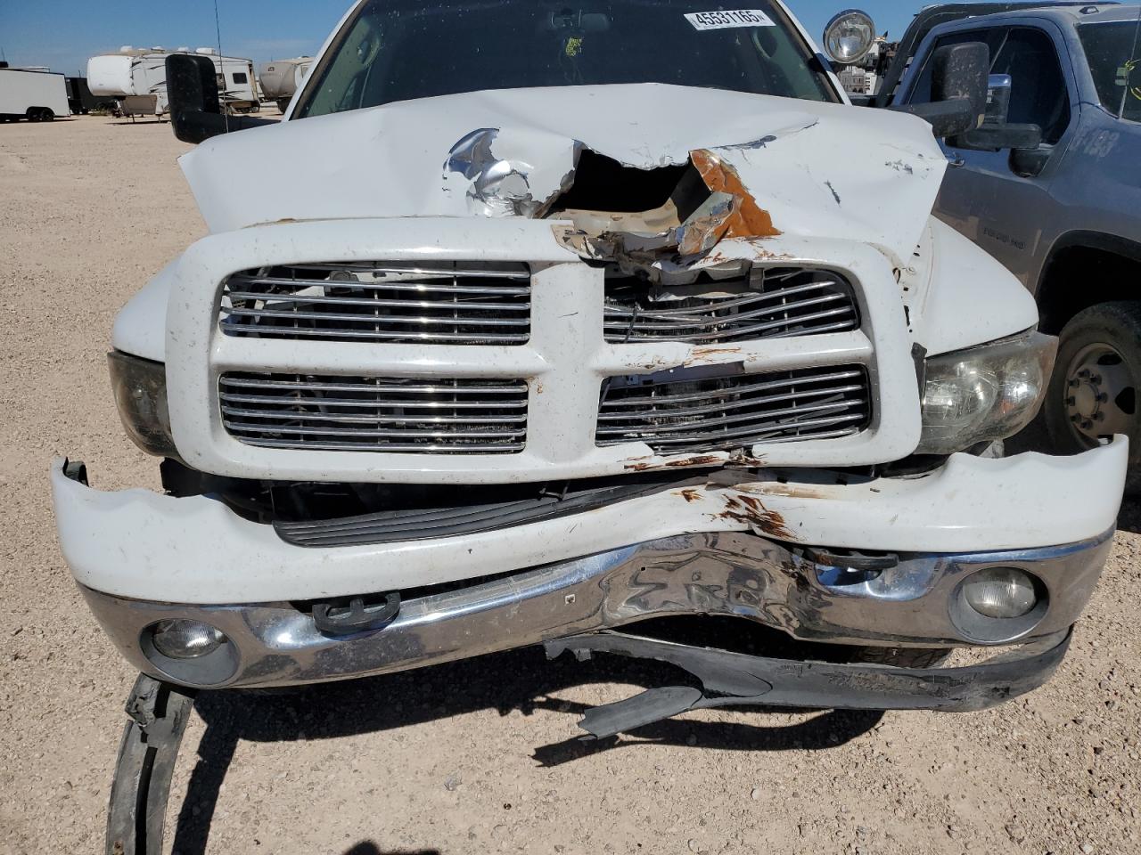 2005 Dodge RAM - Image 11