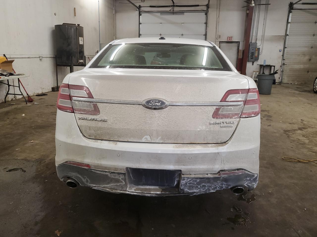 2013 Ford Taurus - Image 6