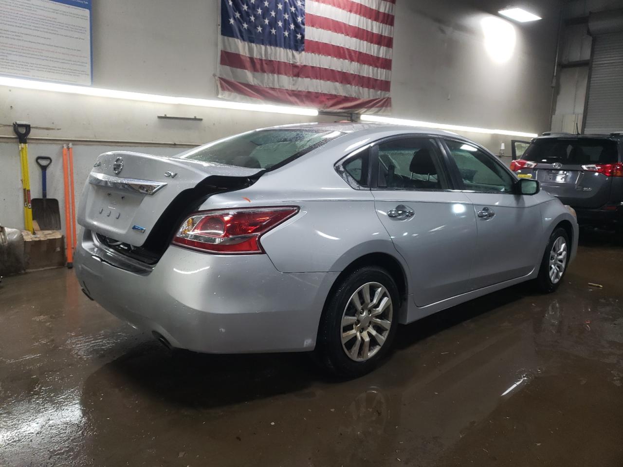 2013 Nissan Altima - Image 3