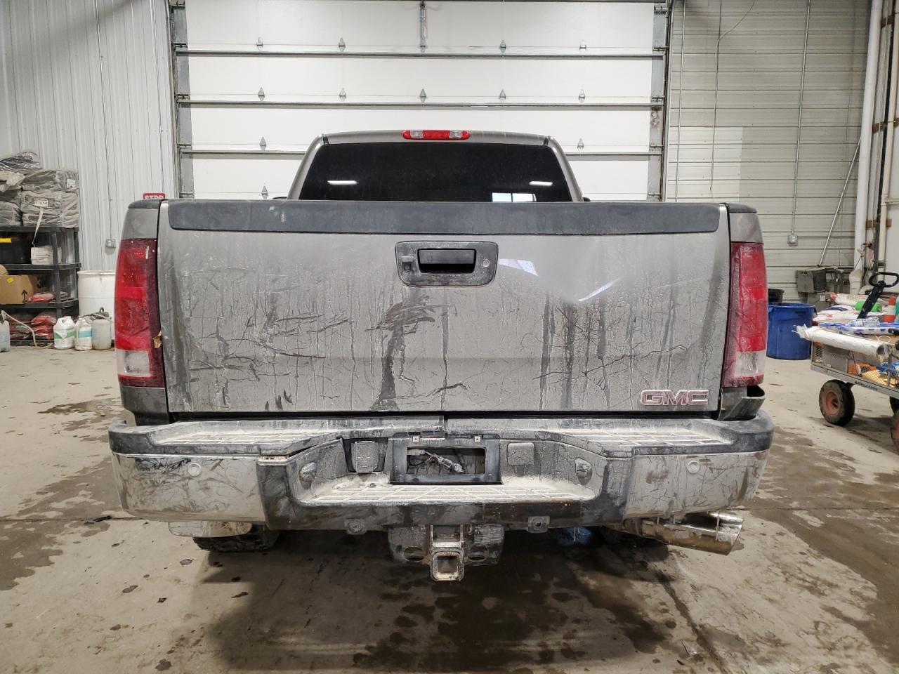 2013 GMC Sierra - Image 6