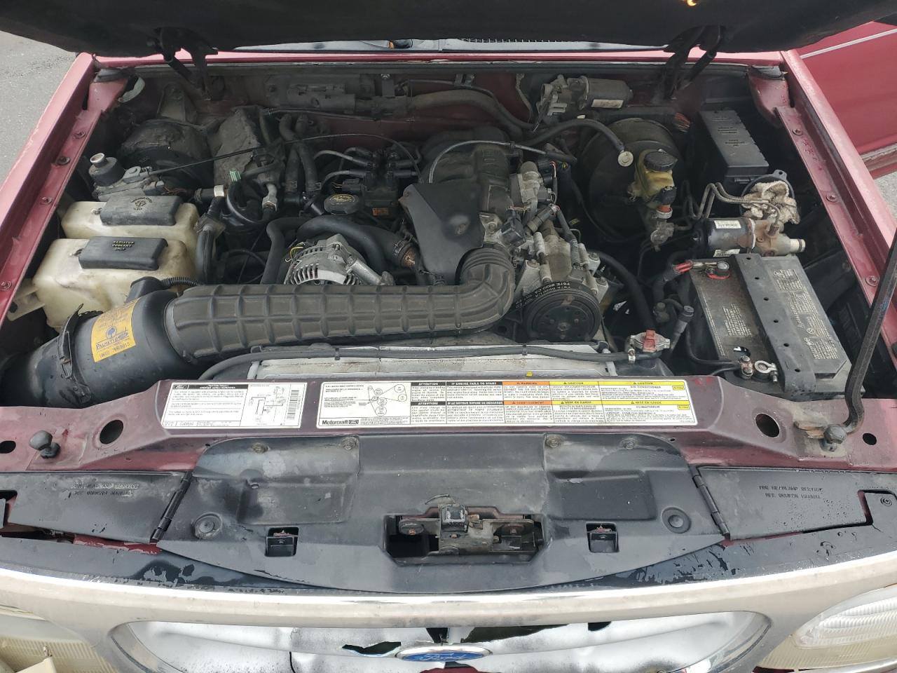 1996 Ford Explorer - Image 11