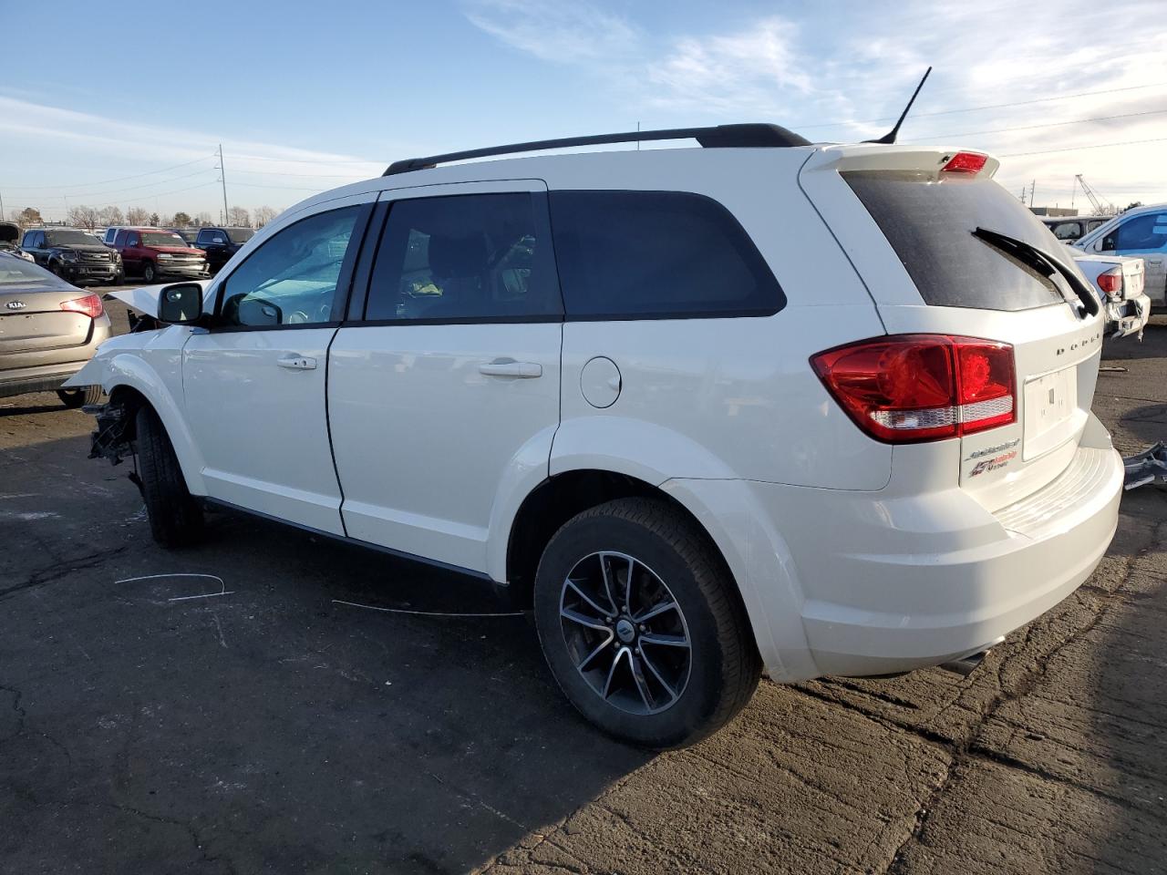 2018 Dodge Journey - Image 2